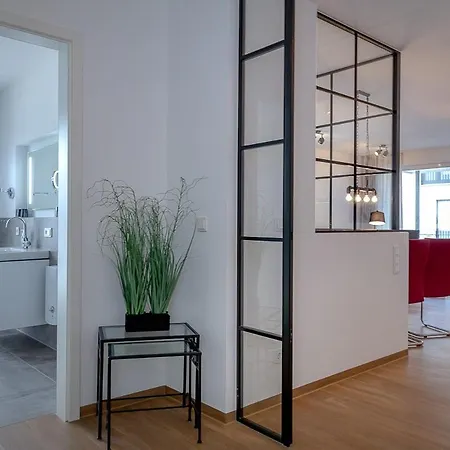 2704 - Strandwiese 16 * Даме